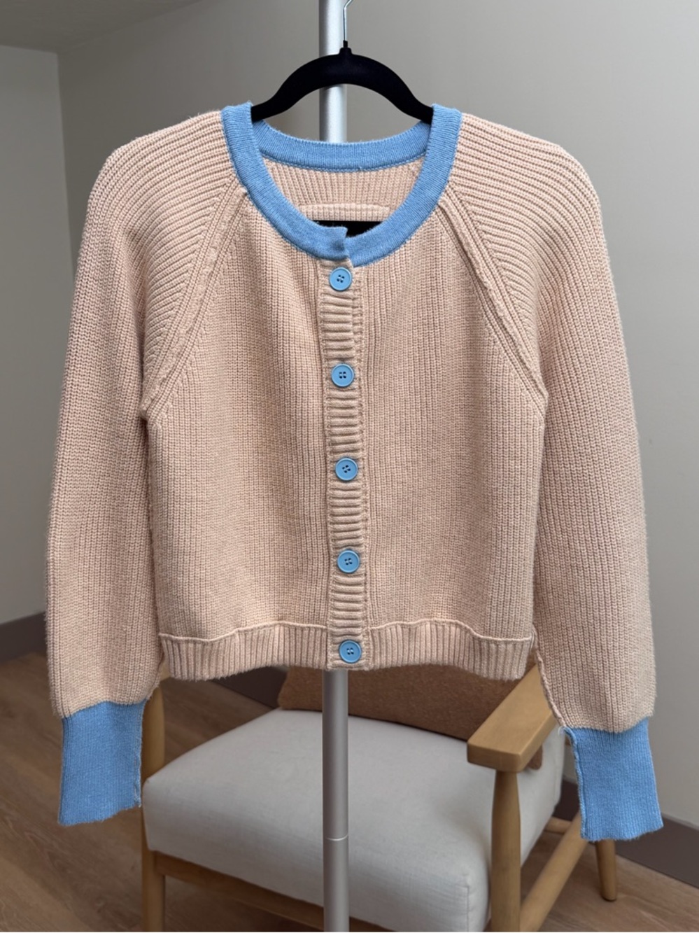 Women’s | Knit Button Cardigan, Beige & Blue | Size Small